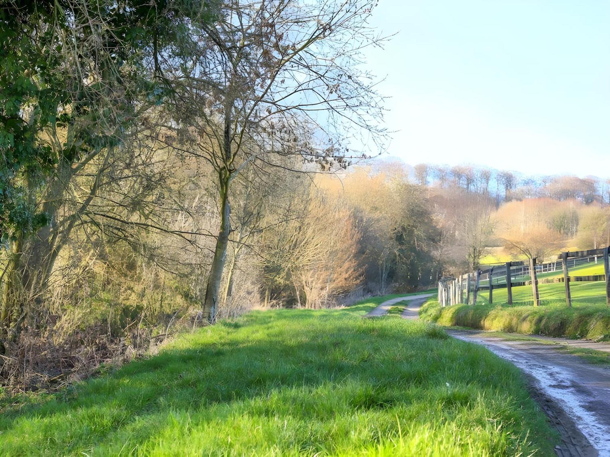 The Spring Slad Valley Cotswolds Holiday home *